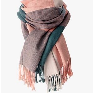 NEW in Packaging! Super soft Long Plaid Blanket Scarf / Wrap / Shawl